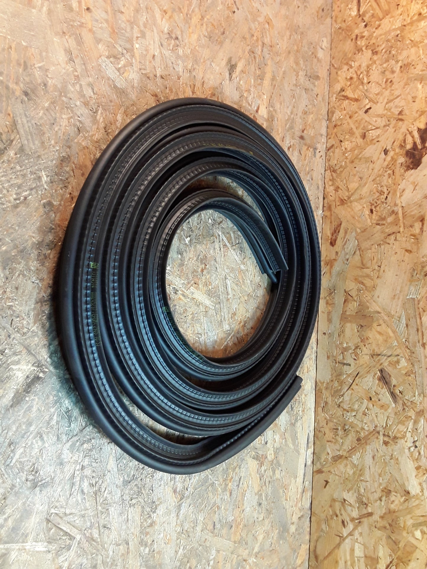 Astra H 3/5-Türer Abdichtung Heckklappe original GM Opel NEU