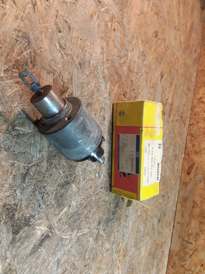 Kadett E Magnetschalter Anlasser original GM Opel NEU