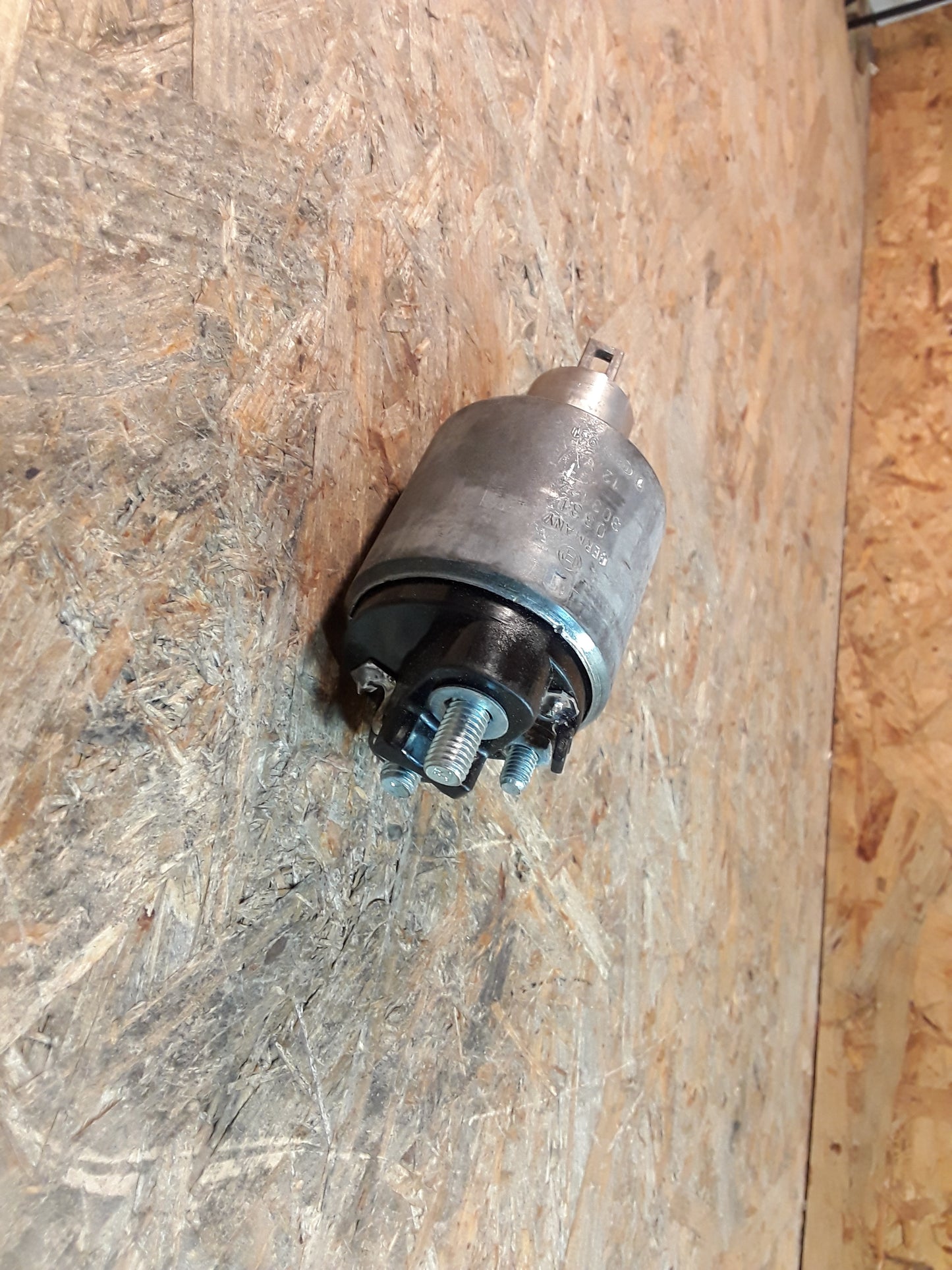 Kadett E Magnetschalter Anlasser original GM Opel NEU