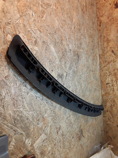 Vectra B Blende Windschutzscheibenleiste original GM Opel NEU