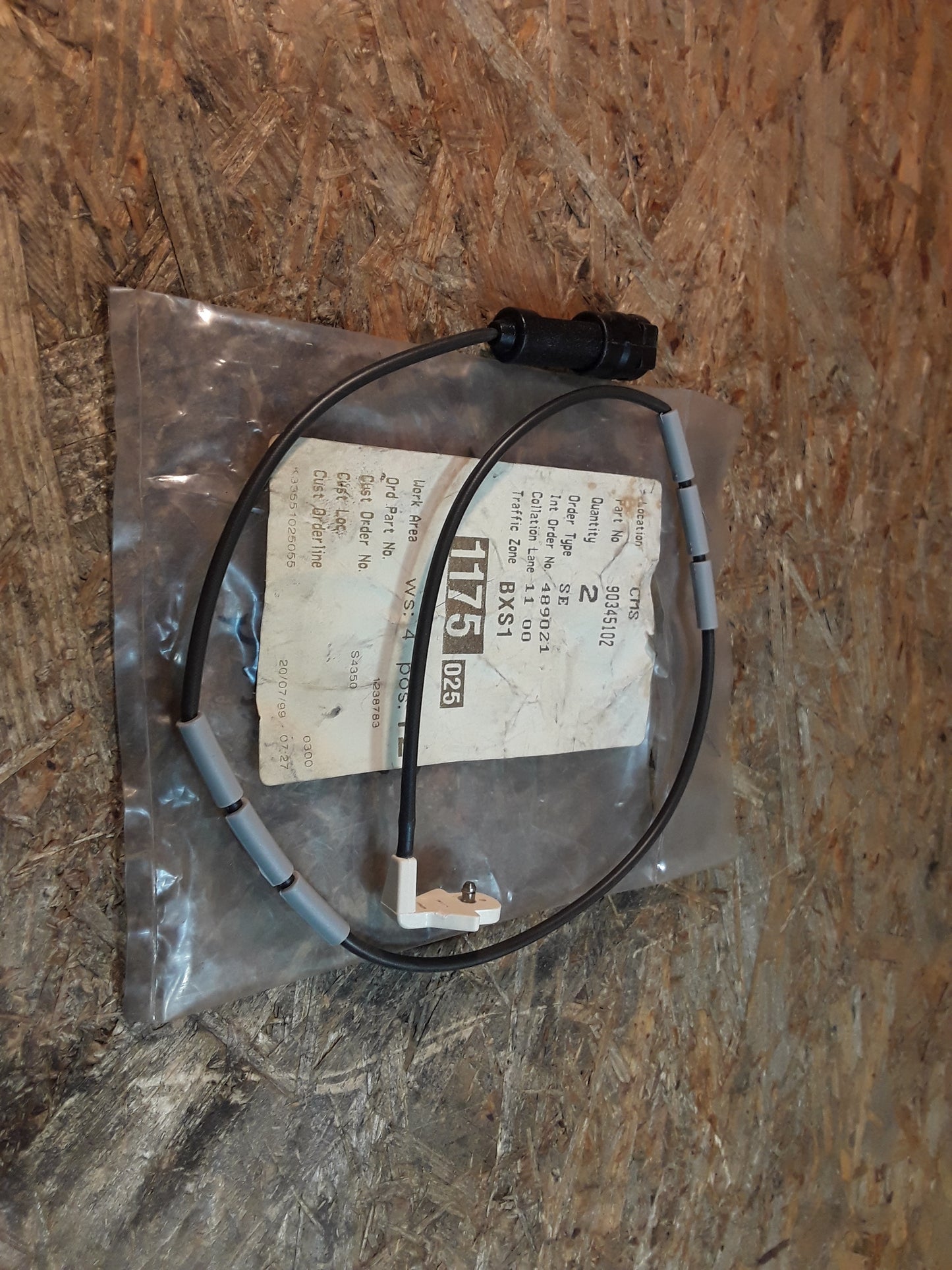 Omega Senator Warnkontakt Bremsbelagverschleiß original GM Opel NEU