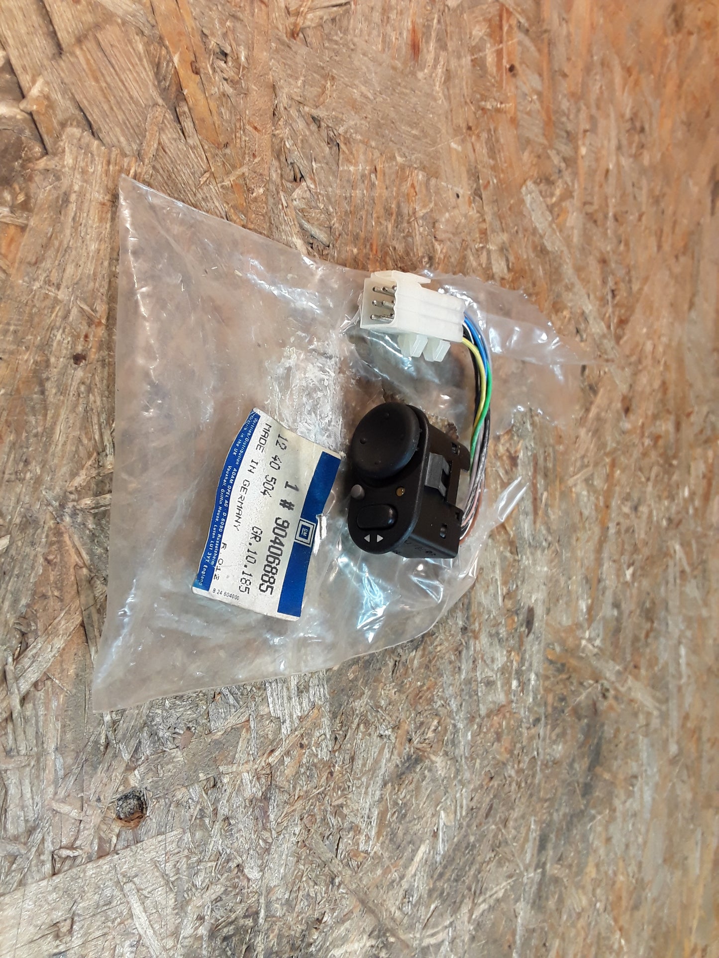 Vectra A Schalter für Spiegelverstellung original GM Opel NEU