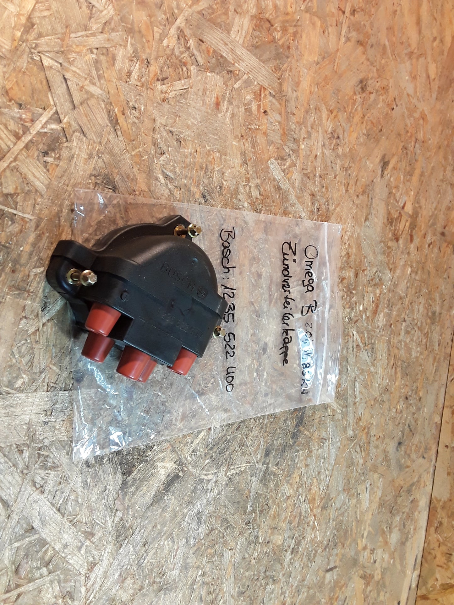 Omega B 2.0i 8V 85KW Zündverteilerkappe original Bosch NEU