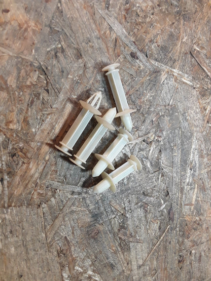Vectra B Clip Kunststoff Seitenwandverkleidung original GM Opel NEU