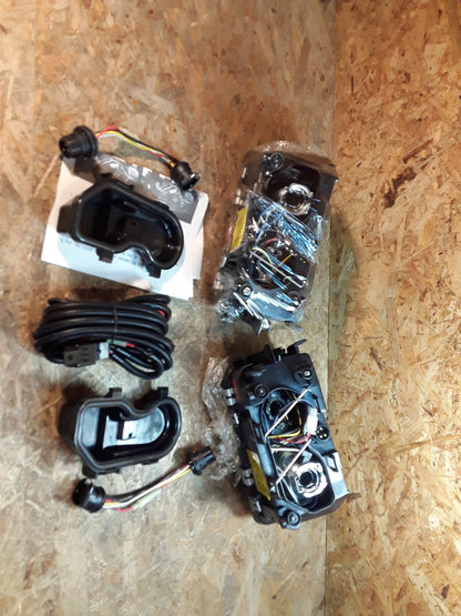 Audi A3 95-01 Bj Scheinwerferset "Angeleyes black" links, ohne Blinker original FK NEU