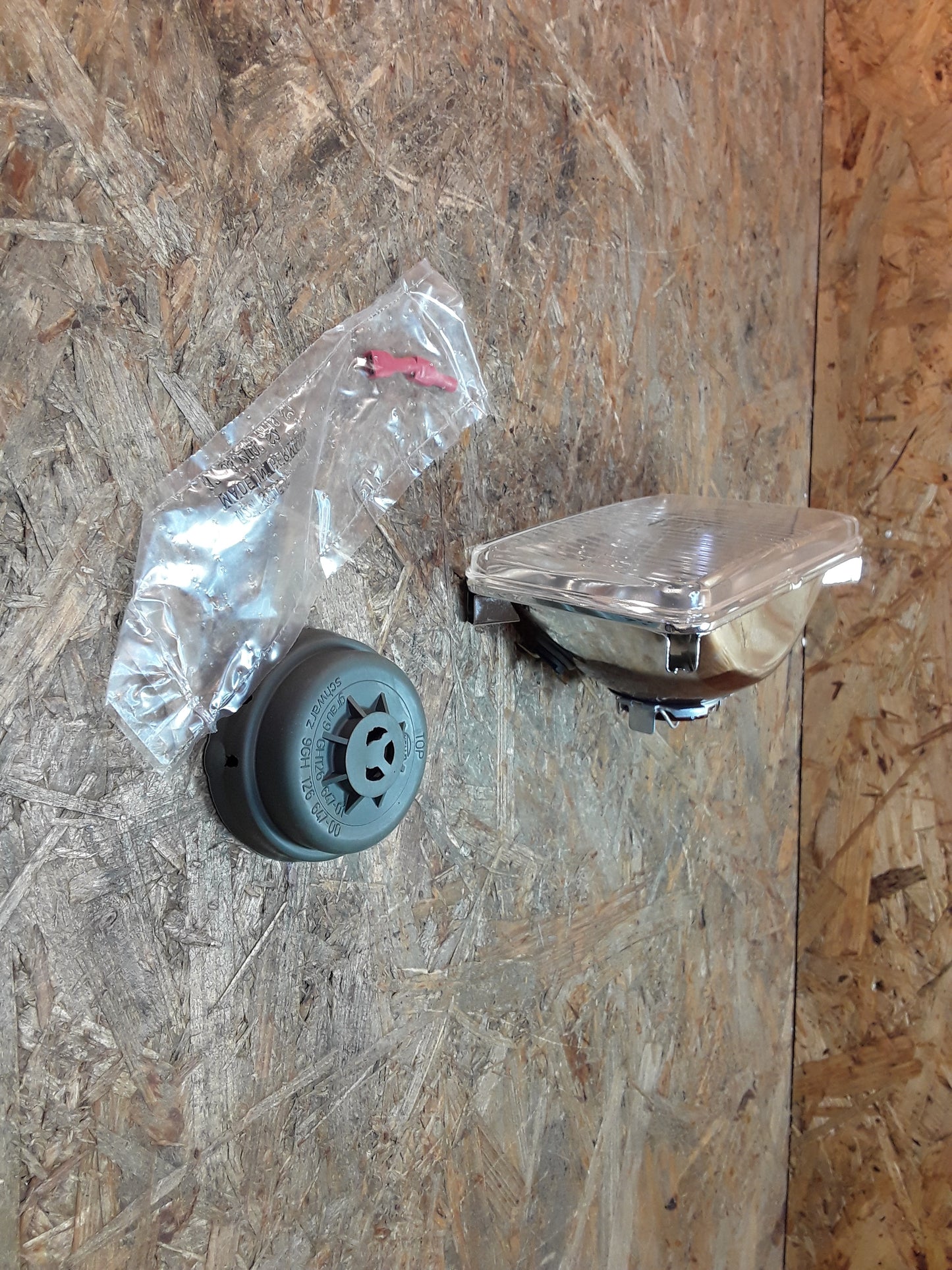 Jeep Wrangler Hauptscheinwerfer original Hella NEU