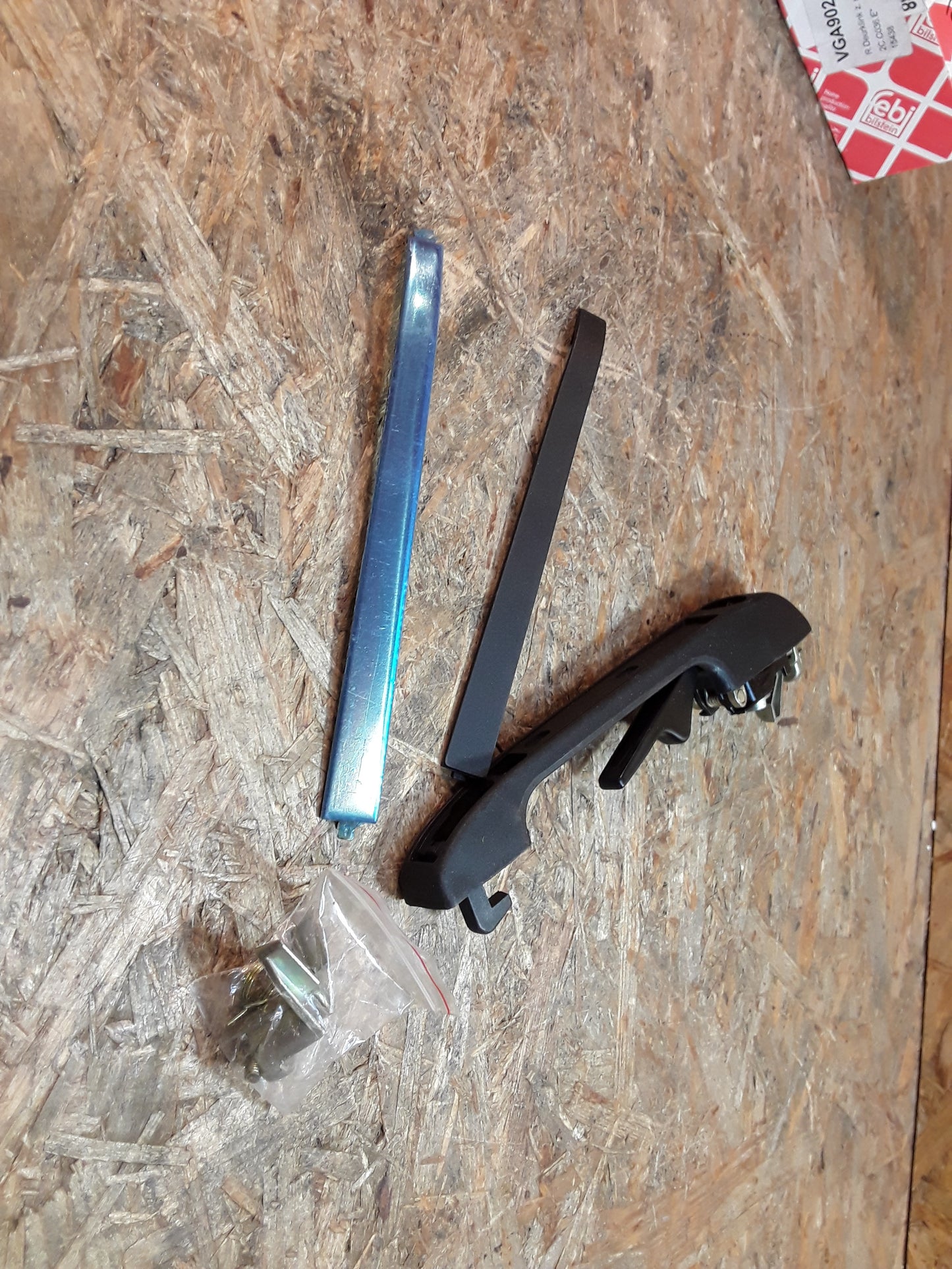 Golf Jetta Türgriffsatz rechts original Febi Bilstein NEU