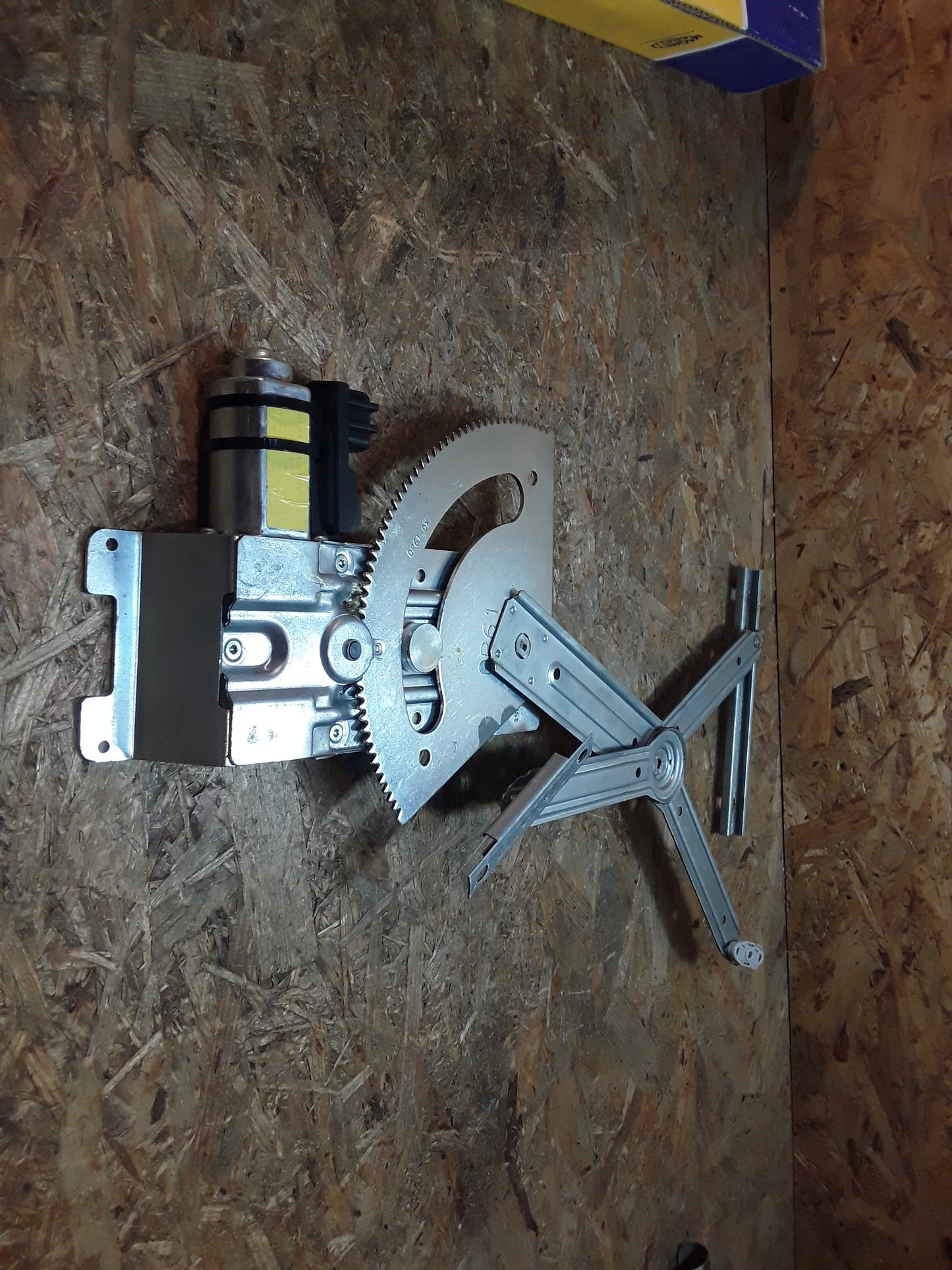 Zafira Bj 2000 elektrischer Fensterheber links vorne original Magneti Marelli NEU