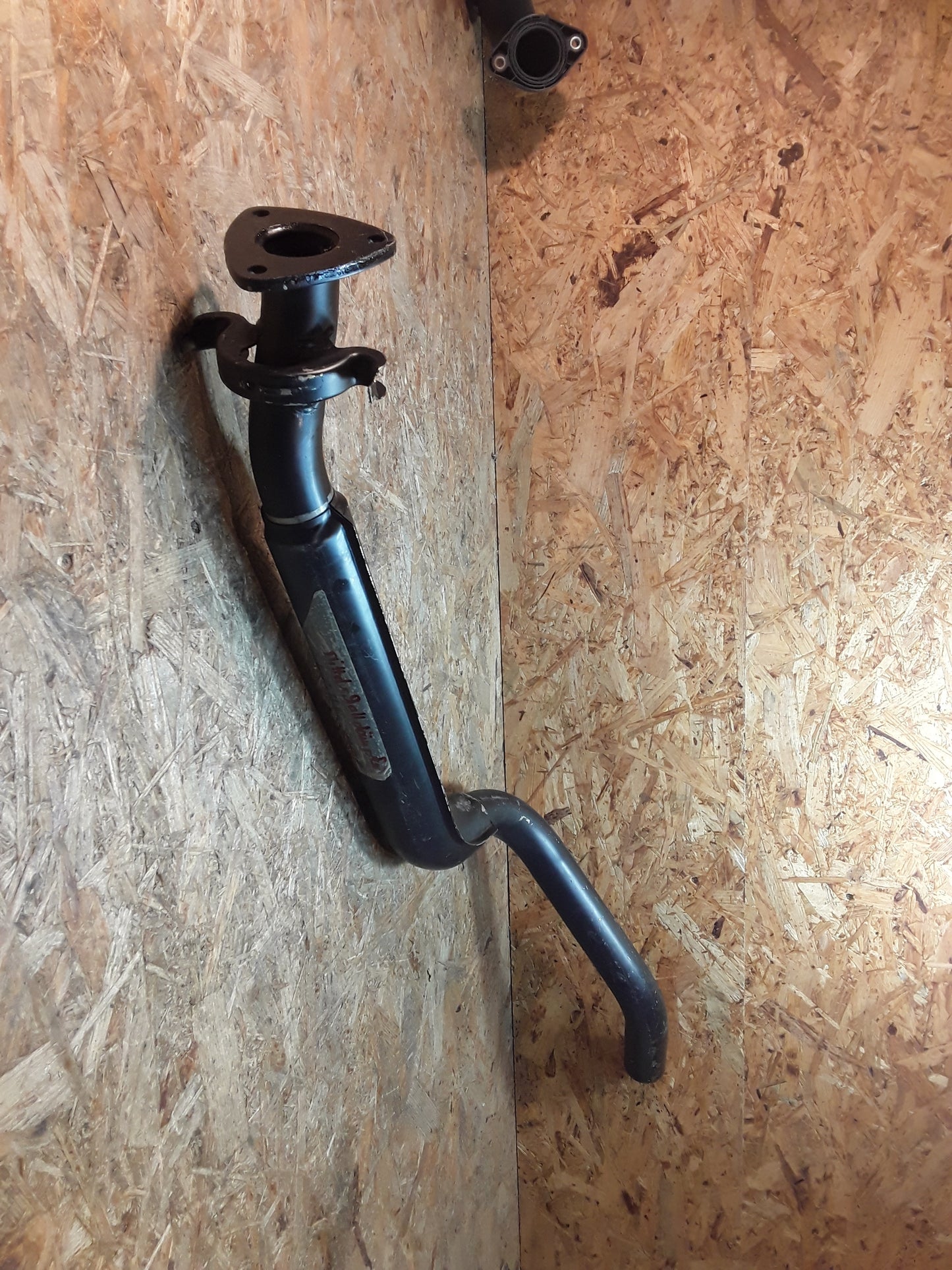 Kadett E 1,8i Mittelschalldämpfer original GM Opel NEU