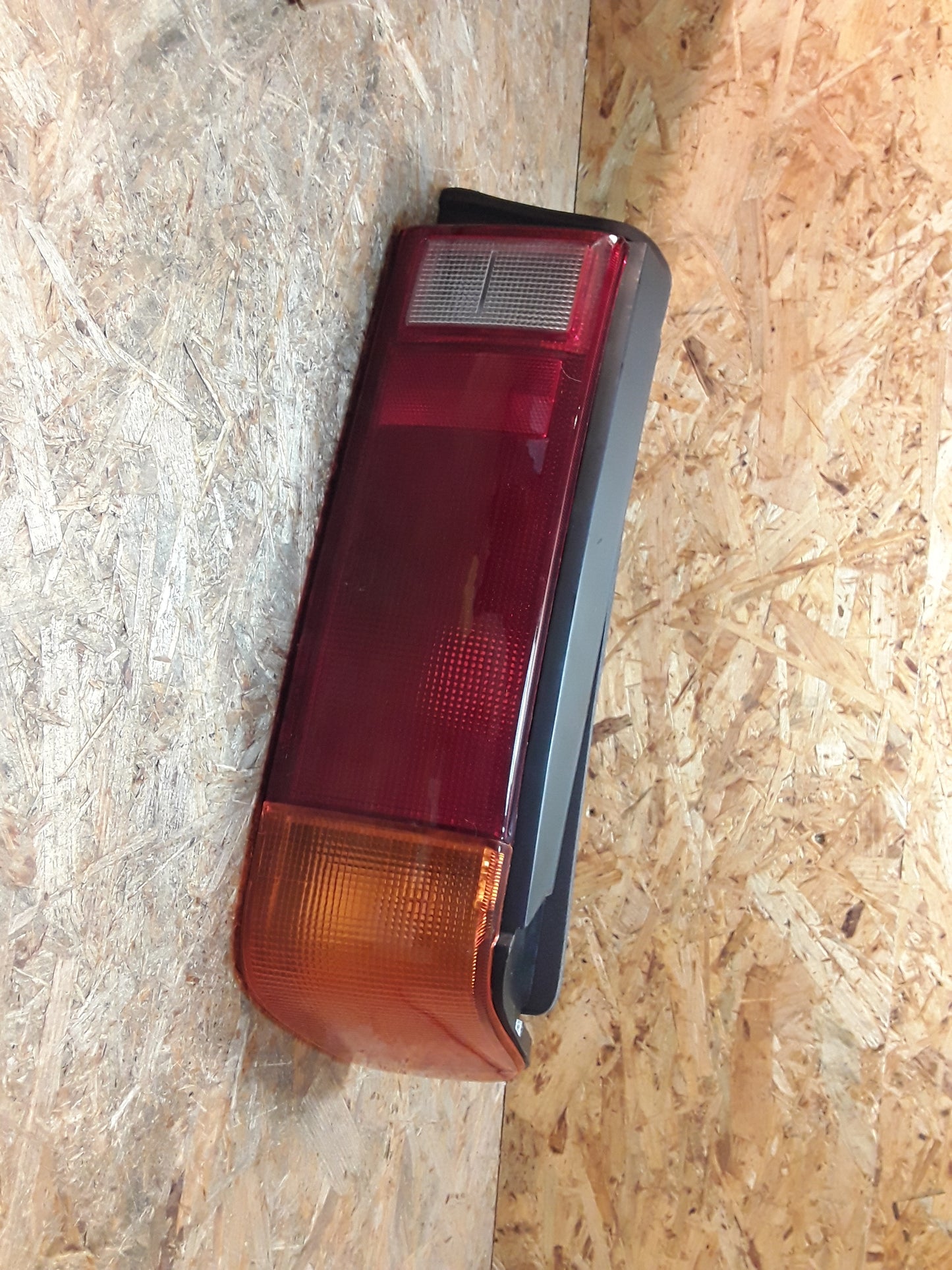 Honda Civic Bj 88-90 Rückleuchte rechts riginal SonarAuto NEU