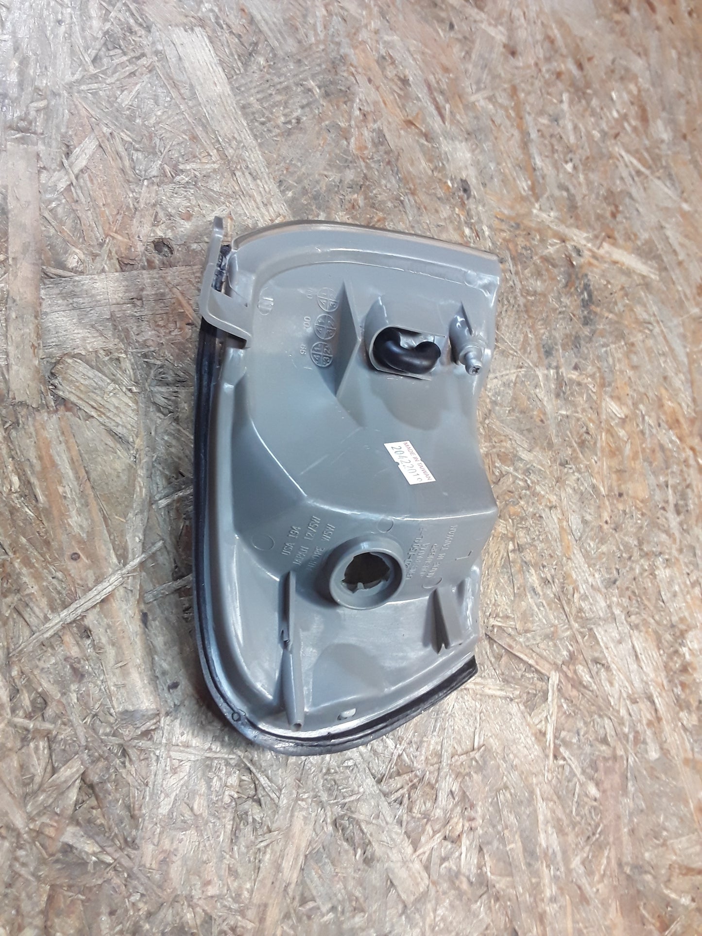 Subaru Impreza Bj 93-97 Begrenzungsleuchte links original Depo NEU
