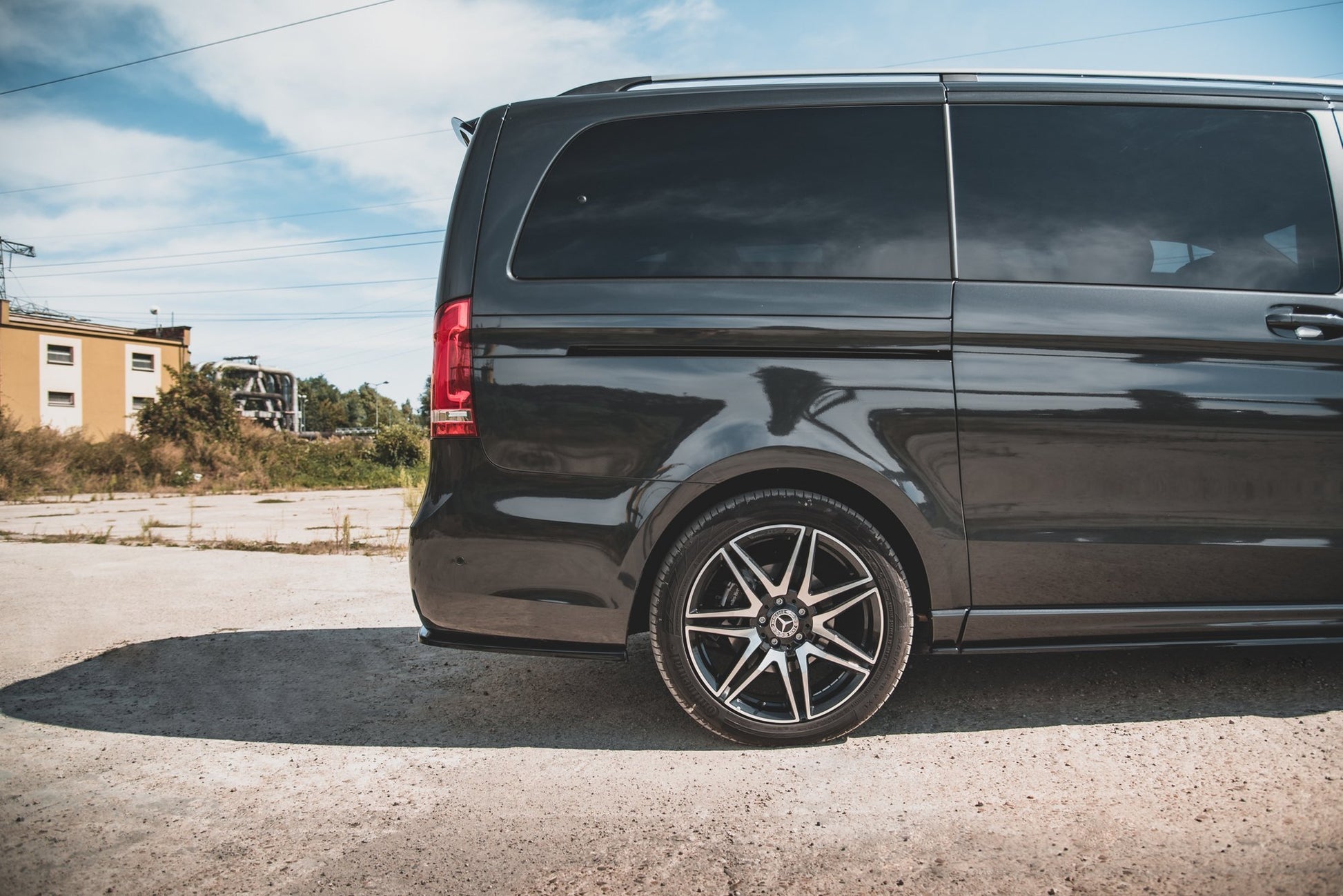 Heck Ansatz Flaps Diffusor V.1 für Mercedes-Benz V-Klasse AMG-Line W447 Facelift schwarz matt