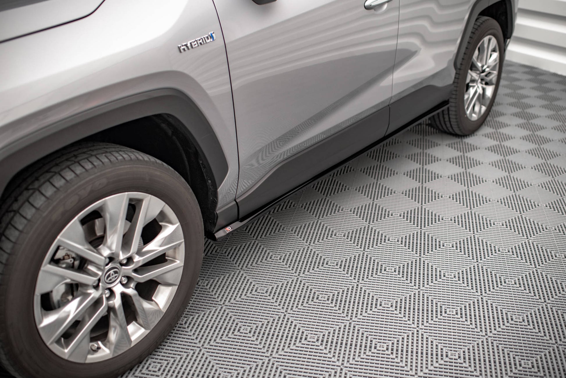 Seitenschweller Ansatz für Toyota RAV4 Mk5 Carbon Look