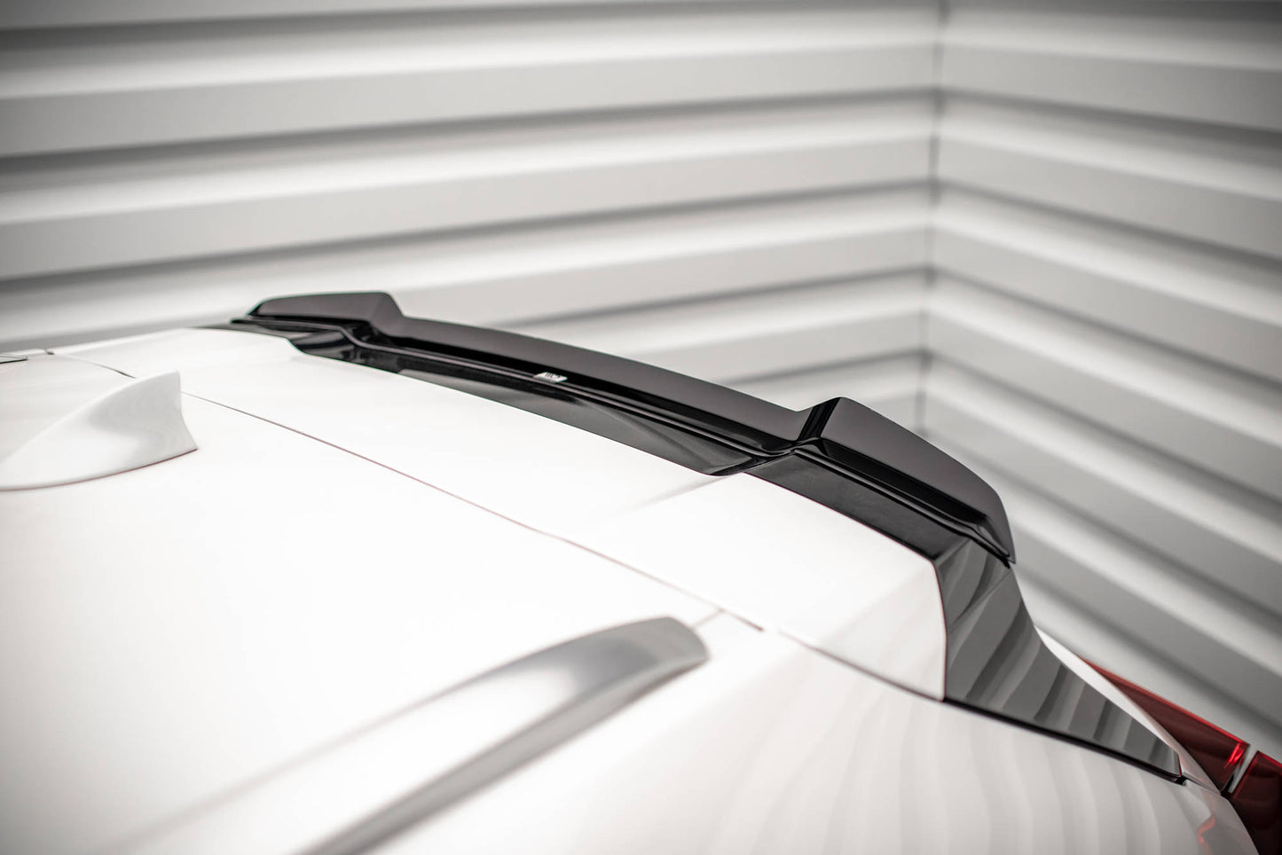 Spoiler CAP für Lexus UX Mk1 schwarz Hochglanz