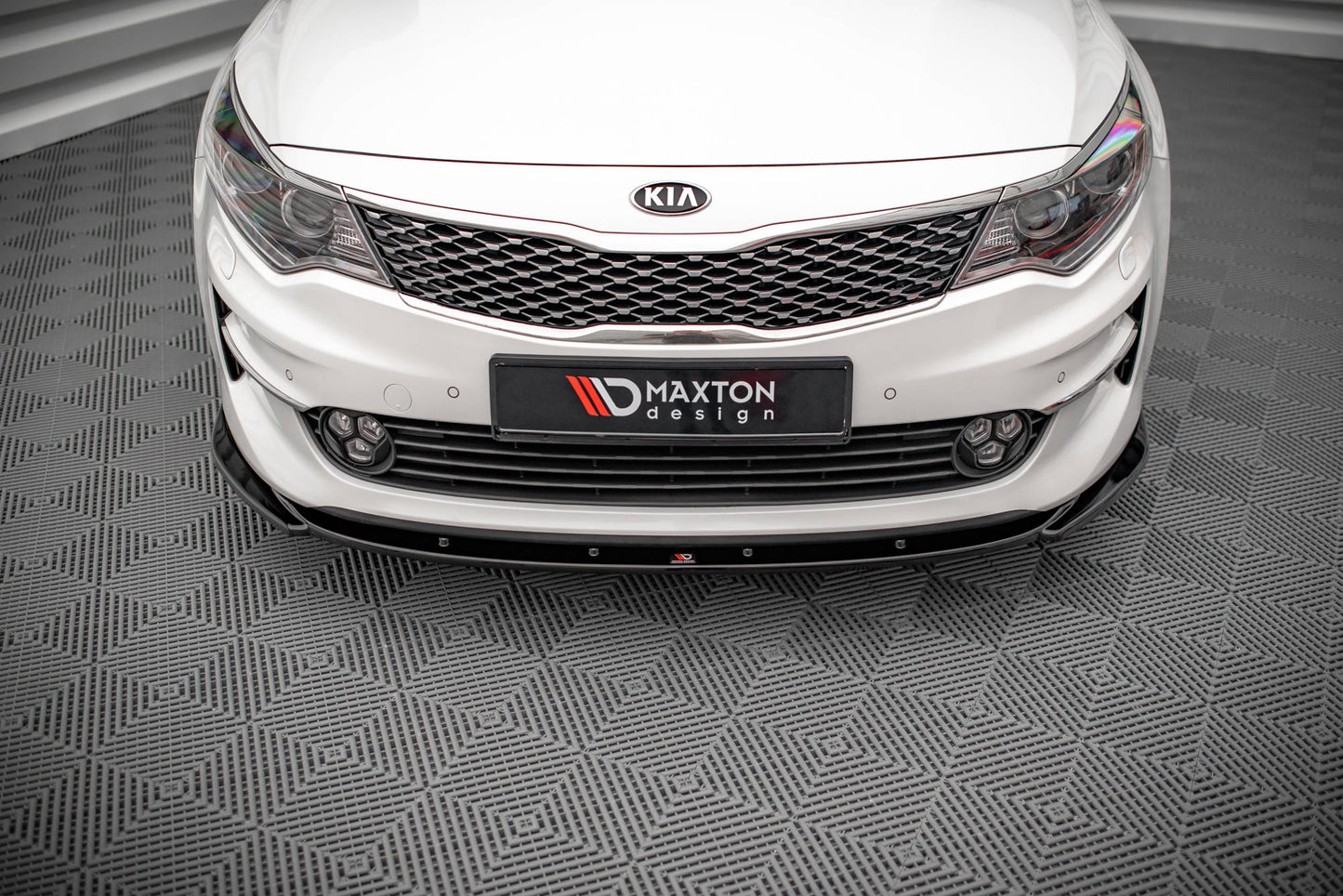 Front Ansatz V.2 für Kia Optima Mk4 schwarz Hochglanz