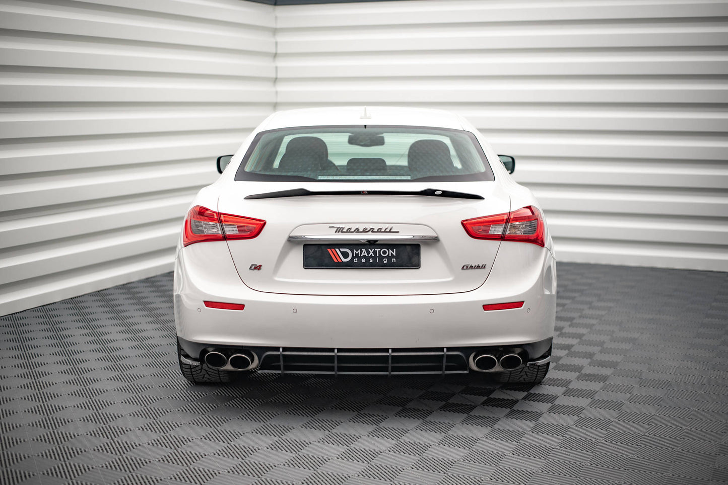 Spoiler CAP für Maserati Ghibli Mk3 schwarz matt