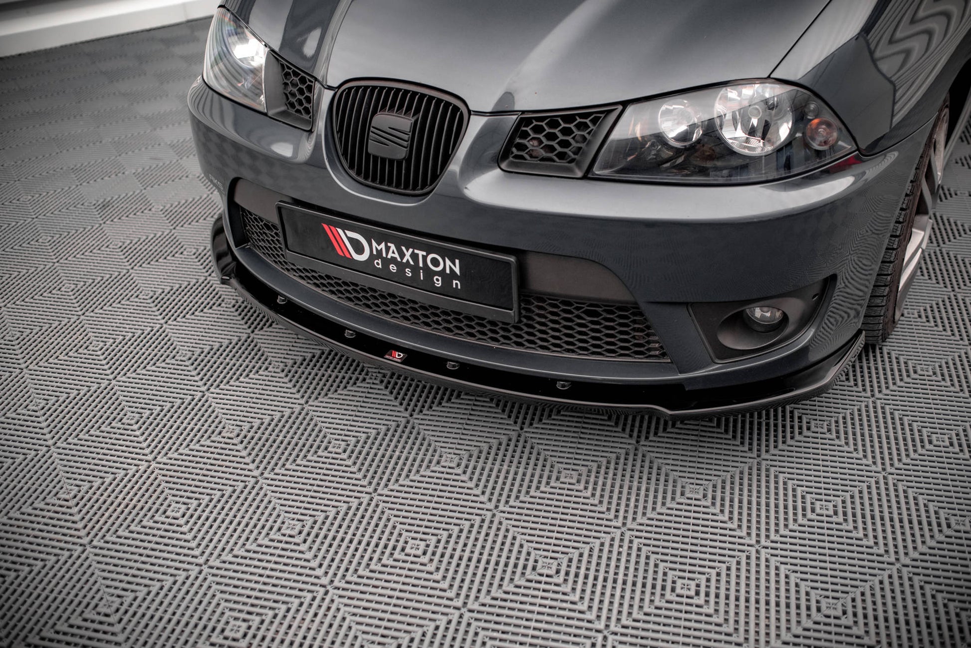 Front Ansatz V.1 für Seat Ibiza Cupra Mk3 Carbon Look
