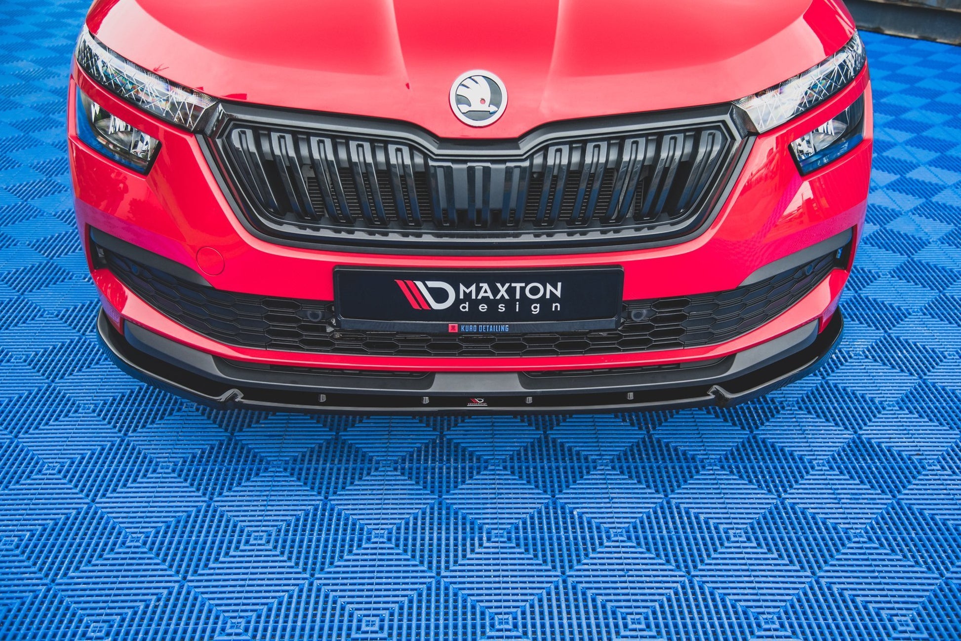 Front Ansatz V.2 für Skoda Kamiq schwarz Hochglanz