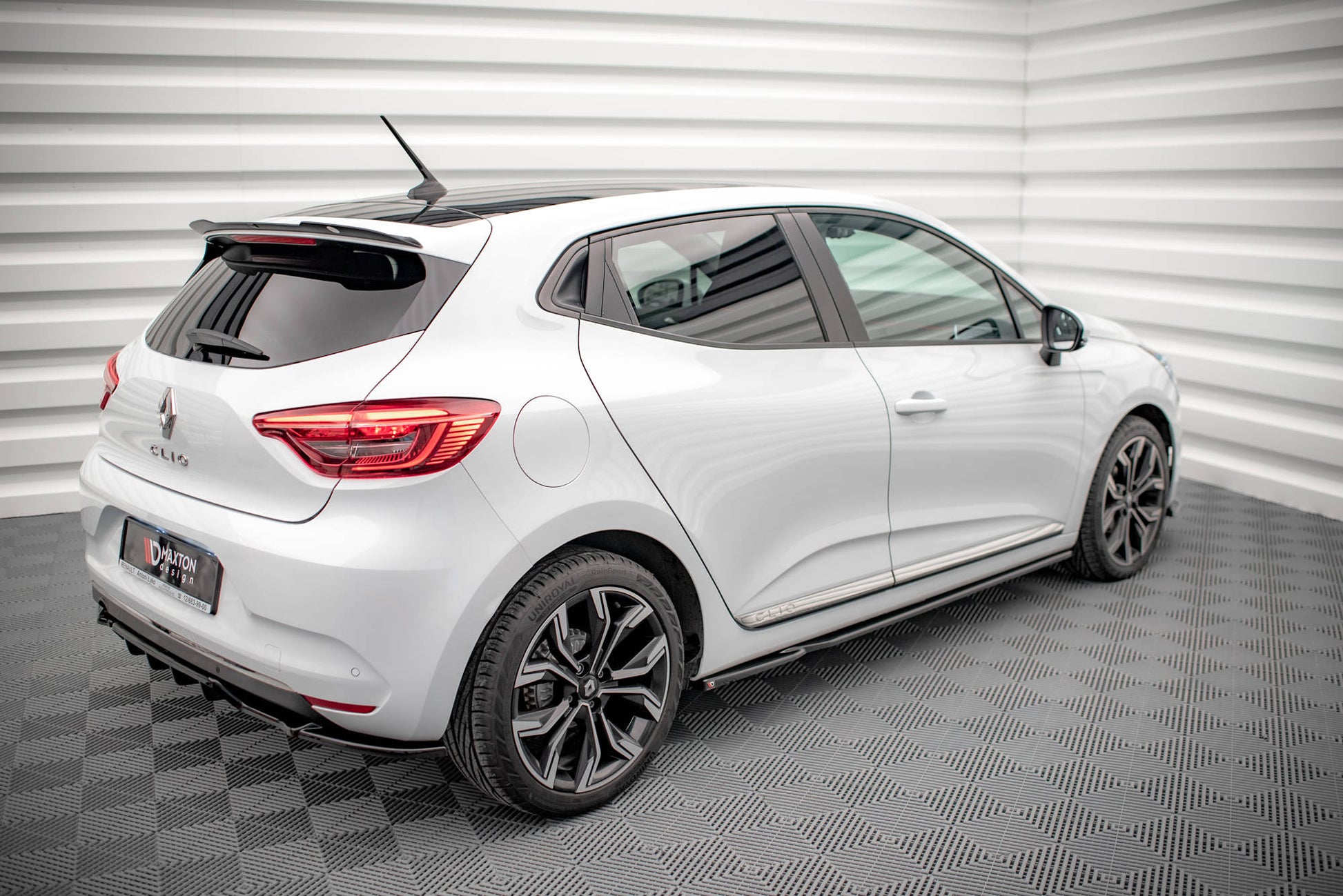 Seitenschweller Ansatz für Renault Clio Mk5 Carbon Look