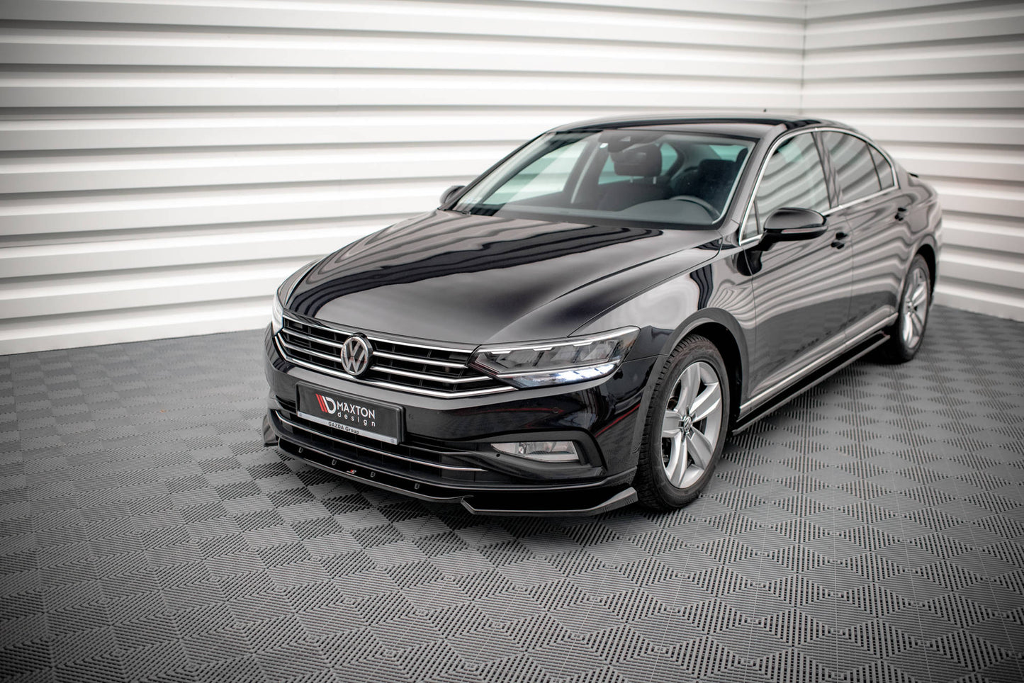 Seitenschweller Ansatz für Volkswagen Passat B8 Facelift schwarz Hochglanz