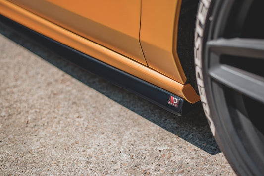 Seitenschweller Ansatz für V.5 Ford Focus ST / ST-Line Mk4 schwarz matt