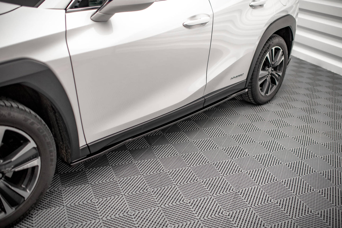 Seitenschweller Ansatz für Lexus UX Mk1 schwarz Hochglanz