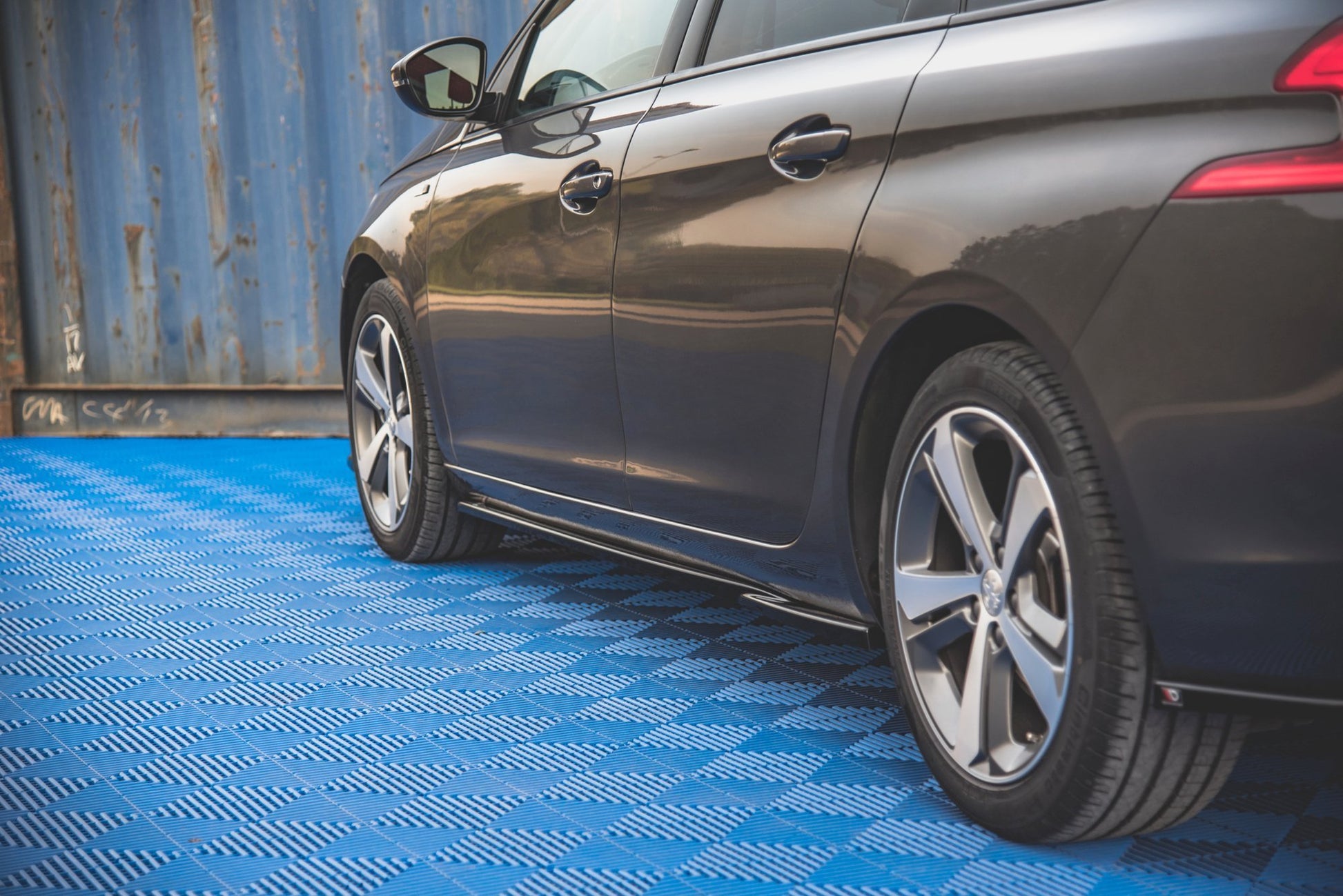 Seitenschweller Ansatz für Peugeot 308 SW Mk2 Facelift Carbon Look