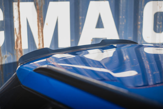Spoiler CAP für Peugeot 2008 Mk2 schwarz Hochglanz