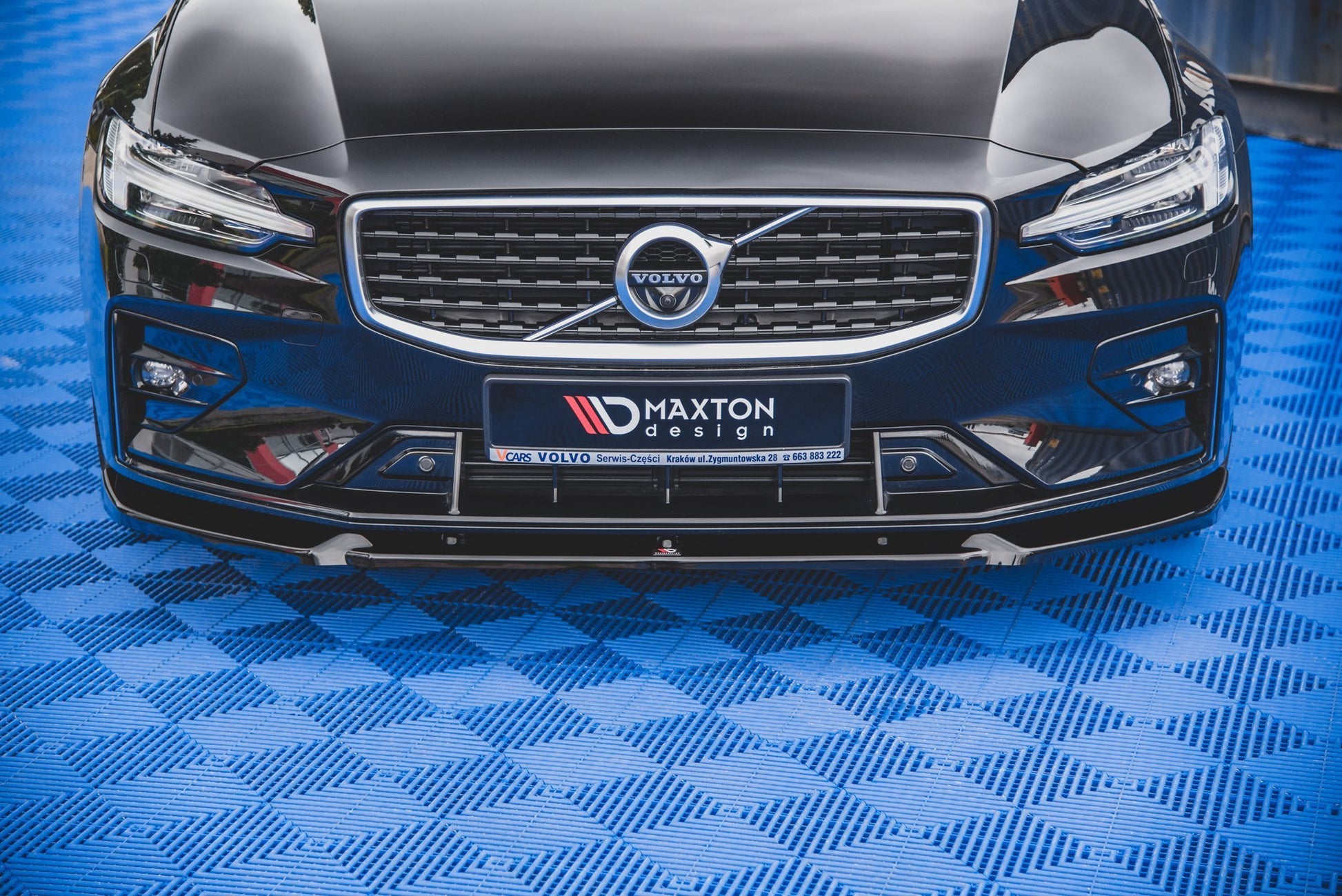 Front Ansatz V.1 für Volvo S60/V60 R-Design Mk3 schwarz matt