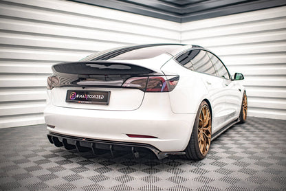 Heck Ansatz Flaps Diffusor V.2 für Tesla Model 3 Carbon Look