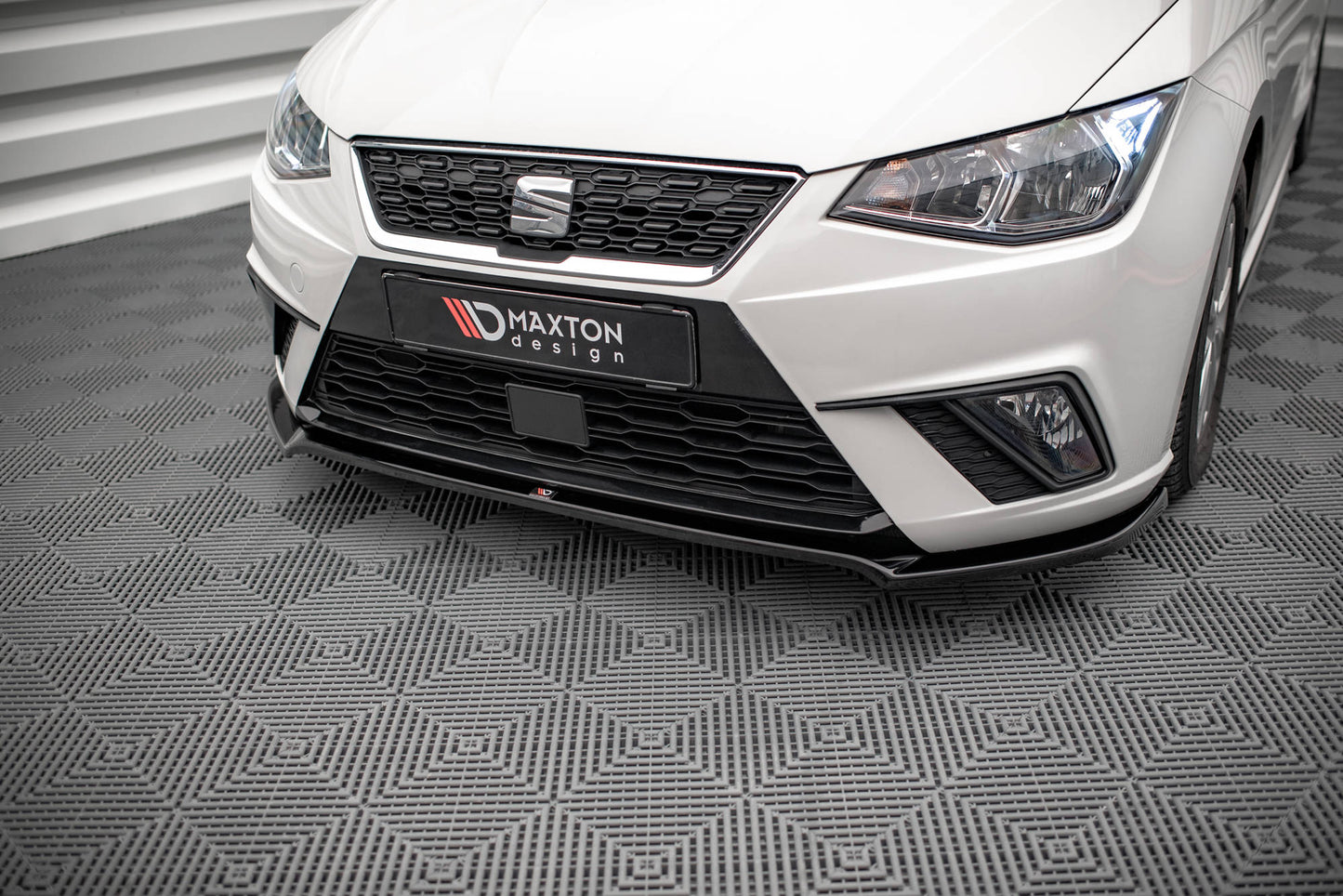 Front Ansatz V.3 für Seat Ibiza FR/ Standard Mk5 schwarz matt