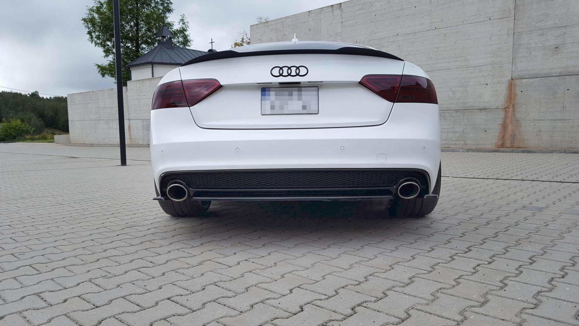 Mittlerer Diffusor Heck Ansatz für AUDI A5 S-LINE Facelift  Carbon Look