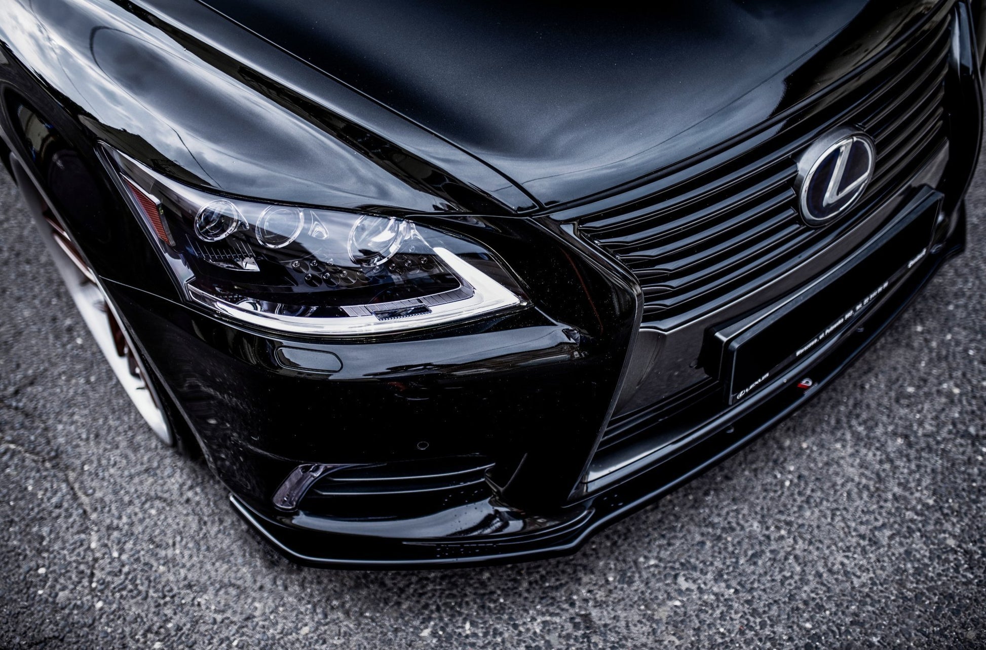 Front Ansatz für Lexus LS Mk4 Facelift schwarz matt
