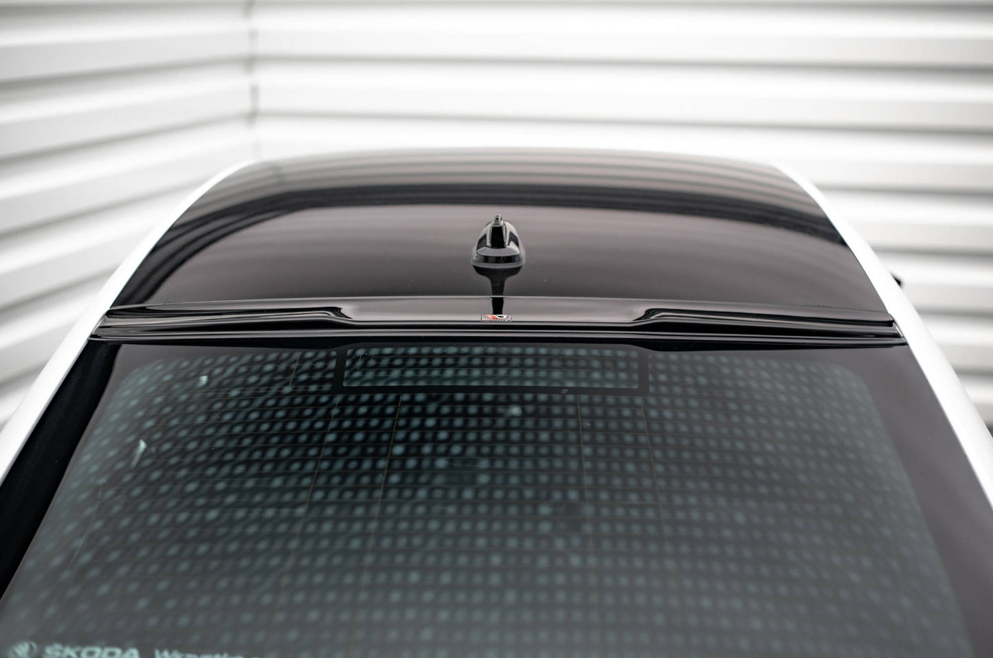 Heckscheiben Spoiler für Skoda Octavia Liftback Mk4 Carbon Look