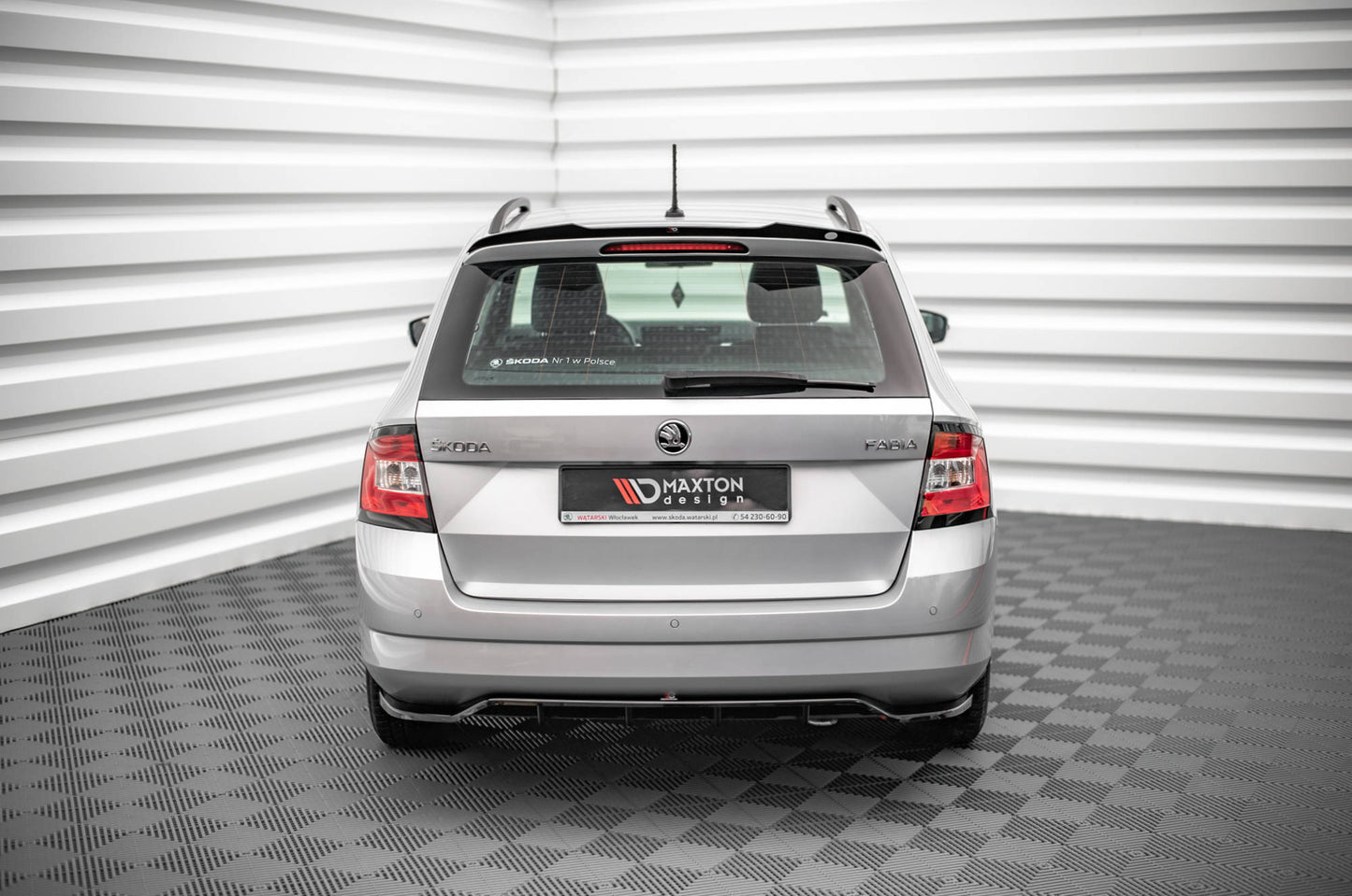 Spoiler CAP für Skoda Fabia Combi Mk3 Carbon Look