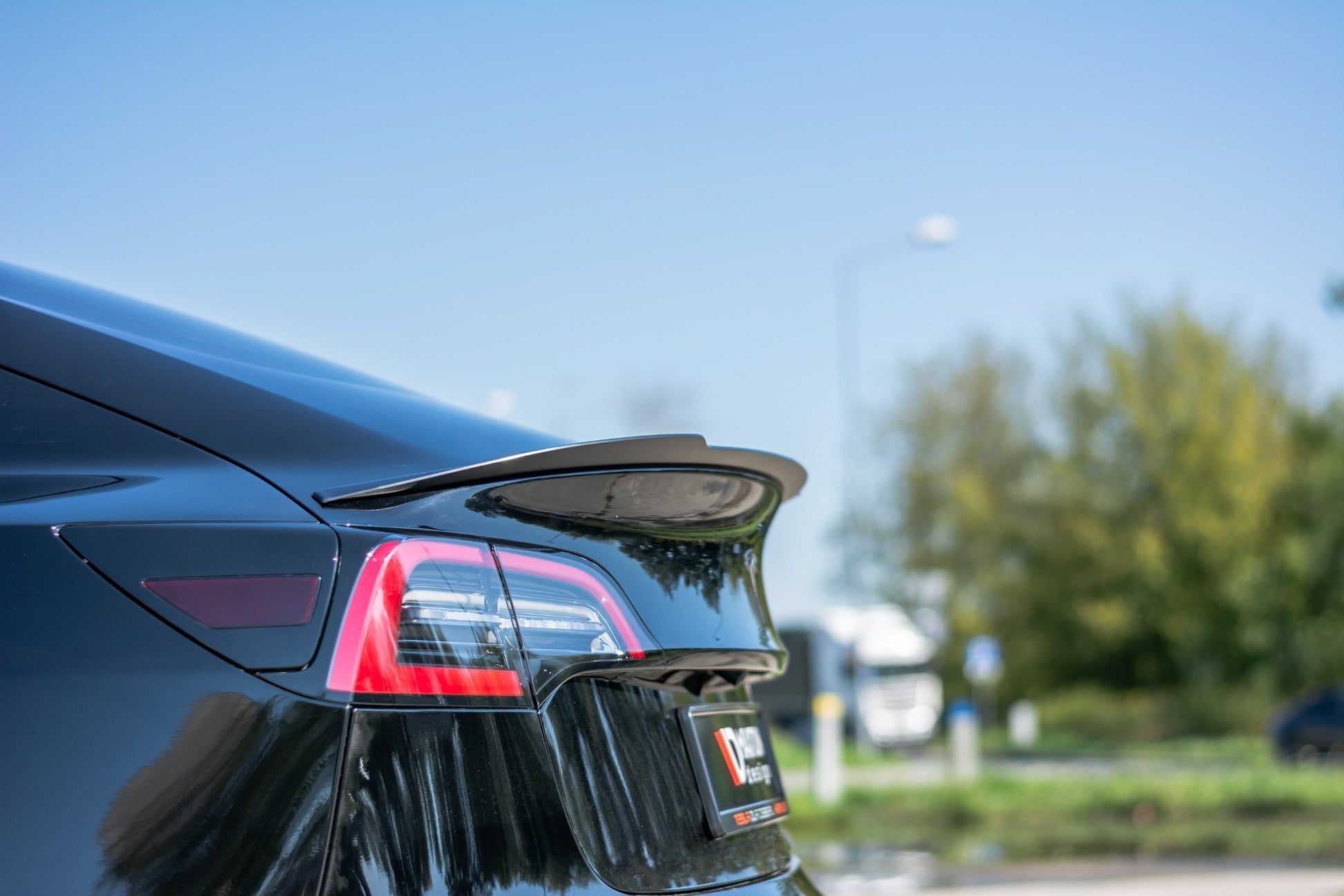 Spoiler CAP für Tesla Model 3 Carbon Look