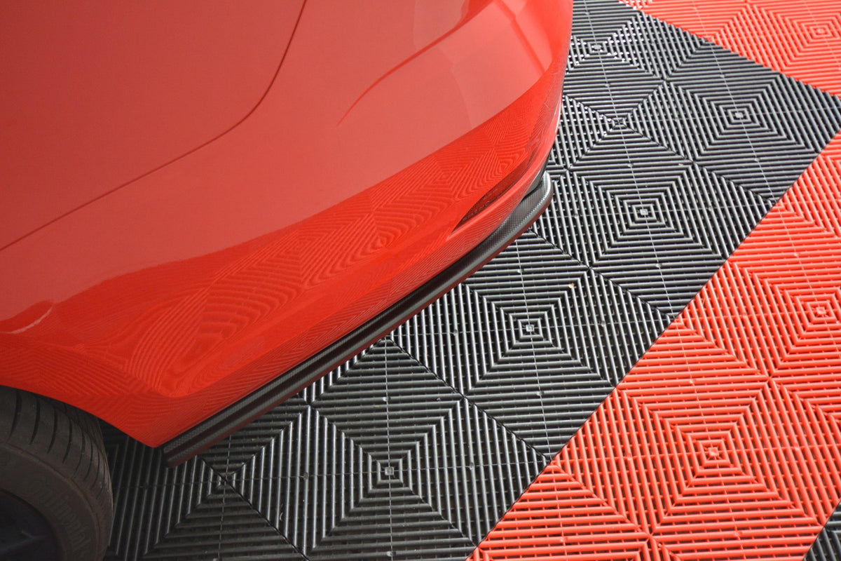 Heck Ansatz Flaps Diffusor V.1 für VW GOLF 7 R VARIANT FACELIFT  Carbon Look