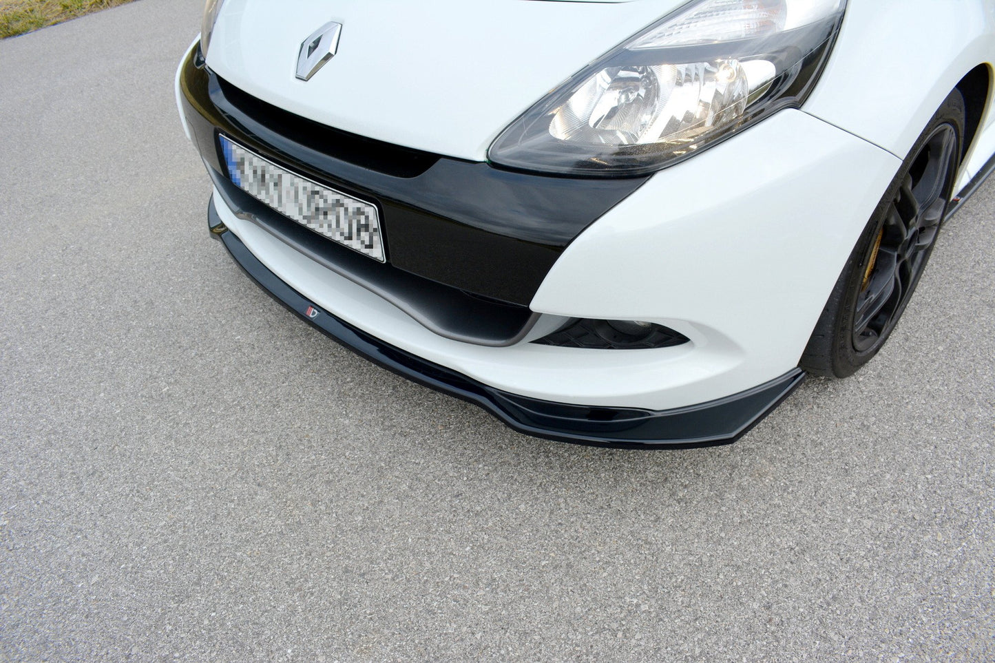 Front Ansatz V.1 für RENAULT CLIO MK3 RS FACELIFT Carbon Look