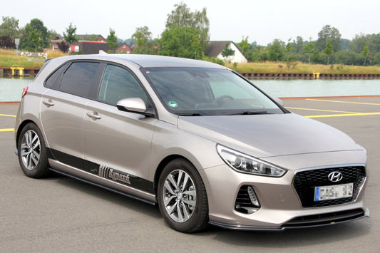 Front Ansatz V.1 für HYUNDAI I30 MK3 HATCHBACK  Carbon Look