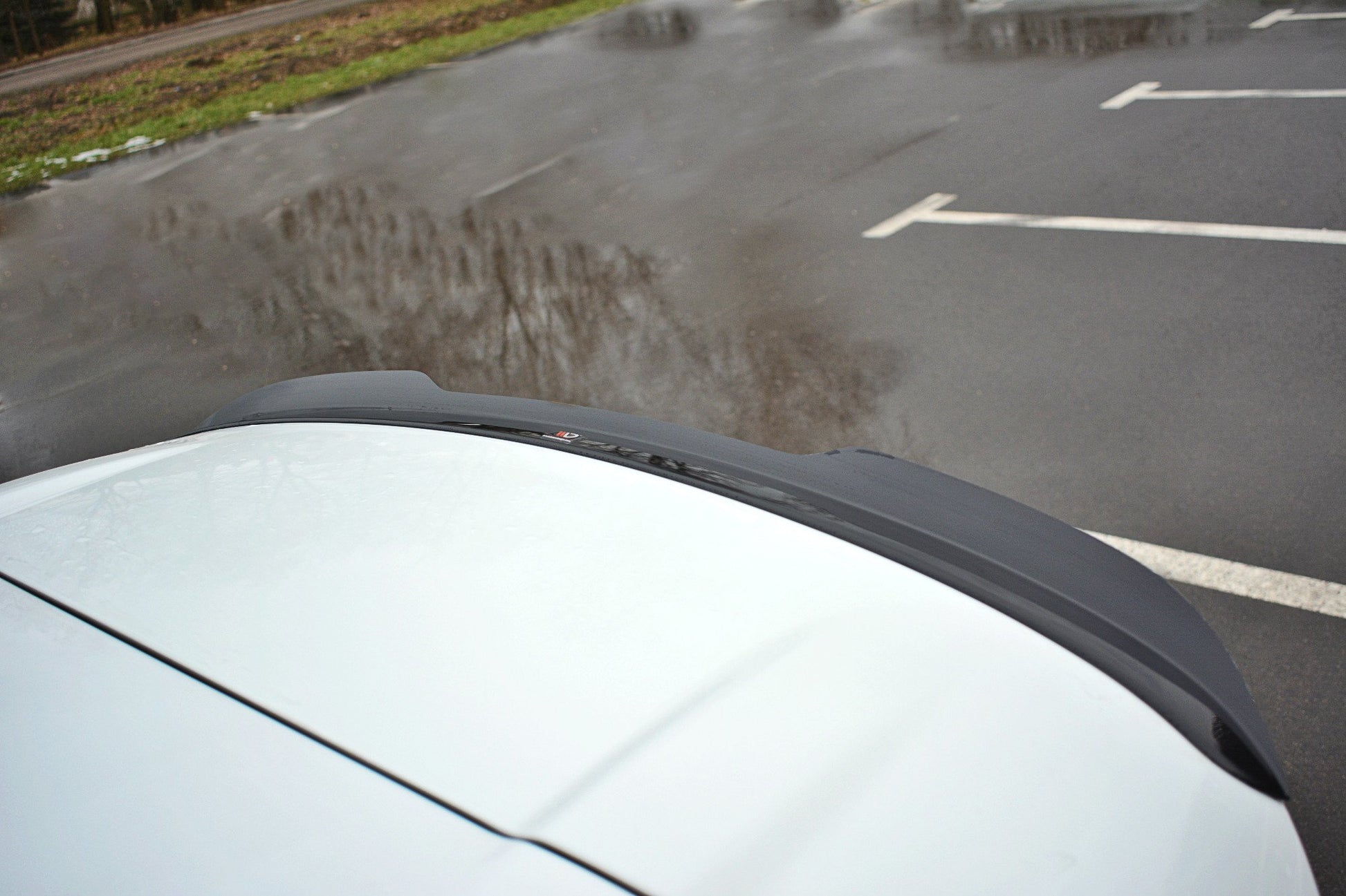 Spoiler CAP für RENAULT CLIO MK4 RS Carbon Look
