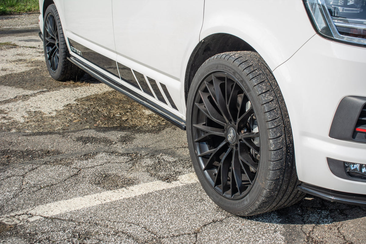 Seitenschweller Ansatz für Volkswagen T6 schwarz matt
