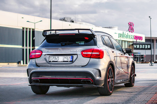Mittlerer Diffusor Heck Ansatz für Mercedes GLA 45 AMG SUV (X156) vor Facelift schwarz Hochglanz