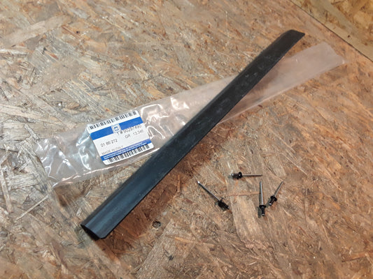Original GM Opel Gummiabdichtung Faltdach oben hinten rechts 90297490 Kadett E Cabrio