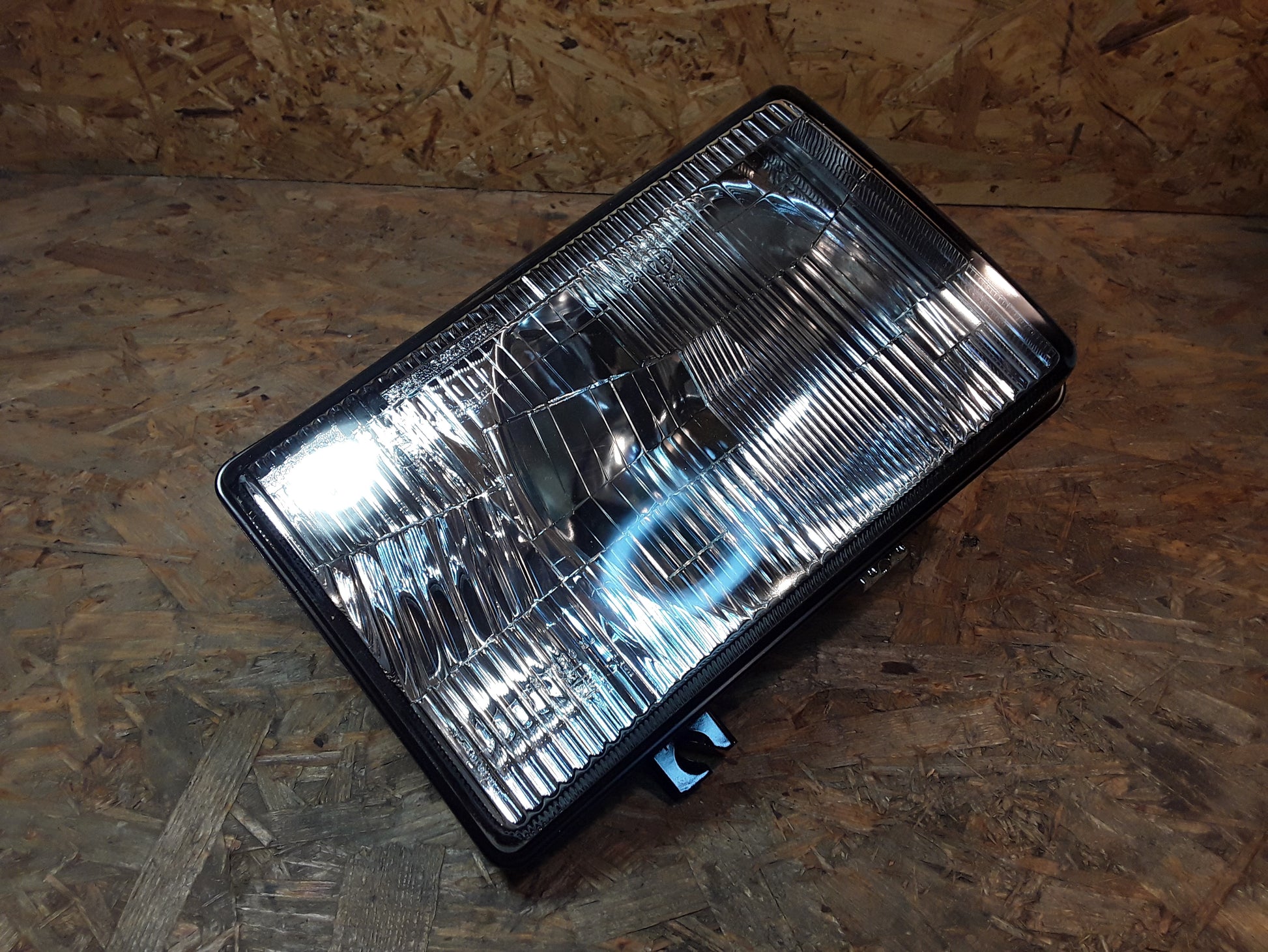 Original GM Opel Scheinwerfereinsatz, Glas mit Reflektor, links 94386289 Isuzu