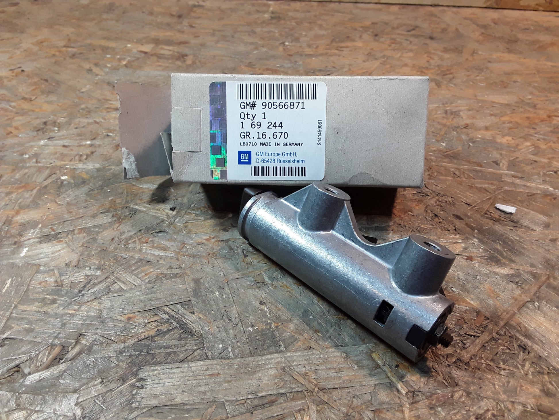 Original GM Opel Schloss Hinterrückenarretierung  90566871 Omega B