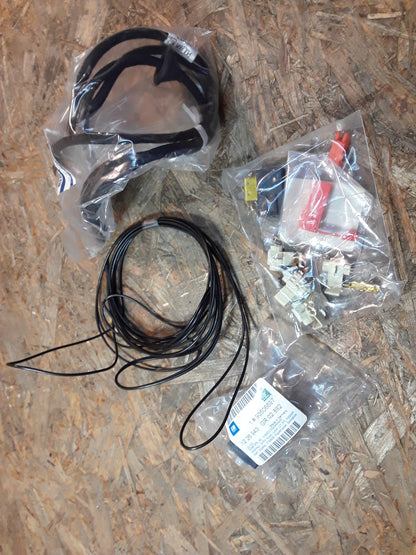 Original GM Opel Satz Elektrik 90442496 Omega A , Senator B