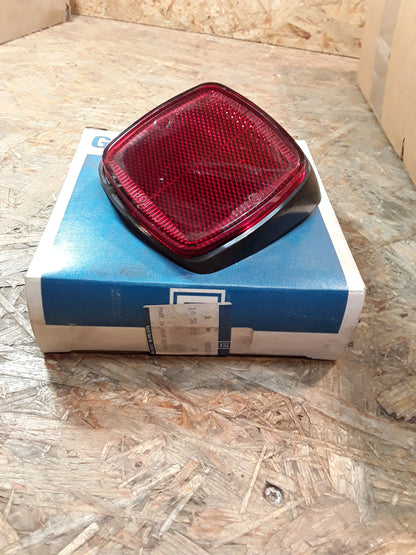 Original GM Opel Rückleuchte hinten rechts  8824838 Bedford Blitz