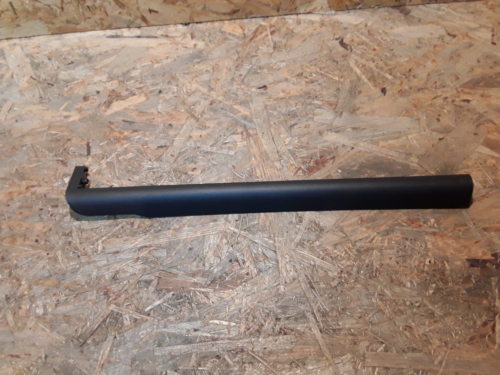 Original GM Opel Blende Führungsschiene aussen hinten Stiz rechts charcoal 13126744 Meriva A