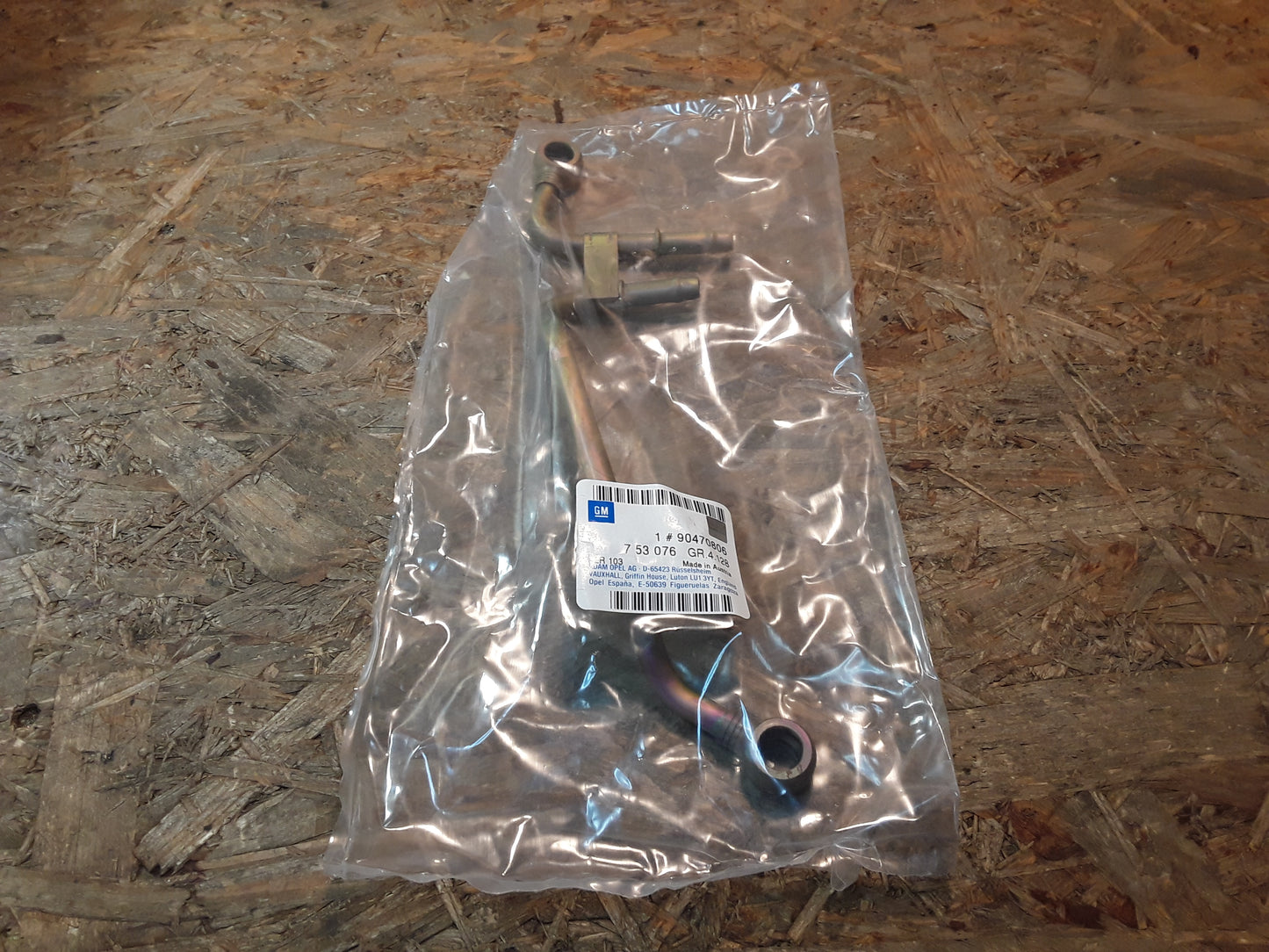 Original GM Opel Einlassrohr Ölkühler 90470806 Omega B