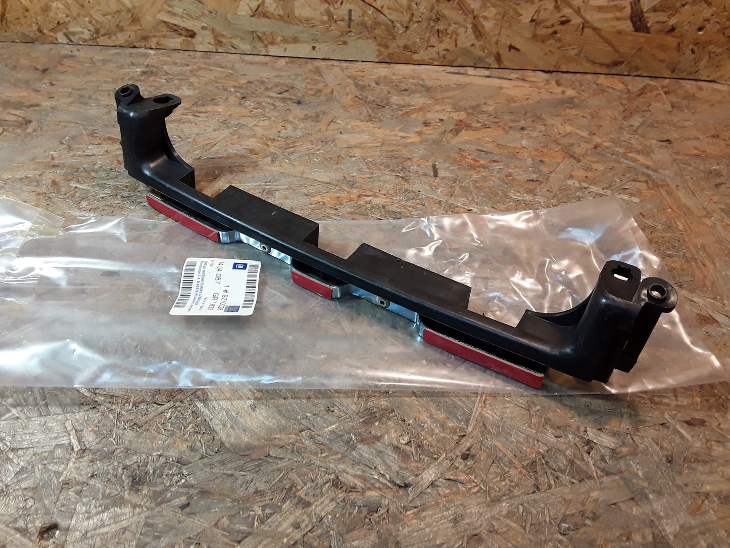 Original GM Opel Halter für die Klappe bei einer Anhängerkupplung in der Stoßstange hinten 9270028 Vectra B